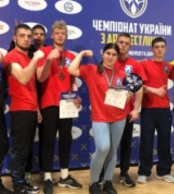 Армреслери з Дубенщини вибороли нагороди на чемпіонаті України