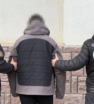 Заклали вибухівку у термос. СБУ затримала агентів РФ, які готували теракти у Вінниці