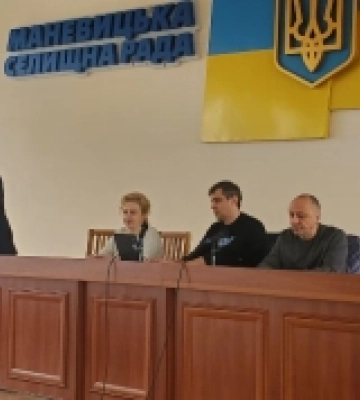 На Маневиччині обговорили покращення поштових послуг із представниками «Укрпошти»