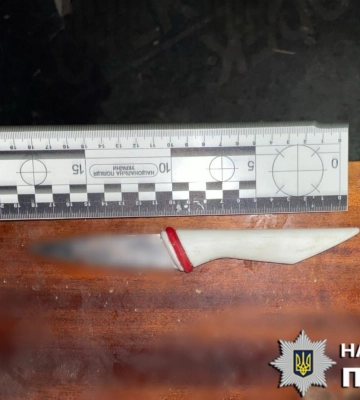 На Київщині пиятика у побутовому вагончику закінчилася сваркою та різаниною