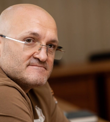 Обвинуваченому ексзаступнику голови Дніпропетровської ОВА продовжили обов'язки