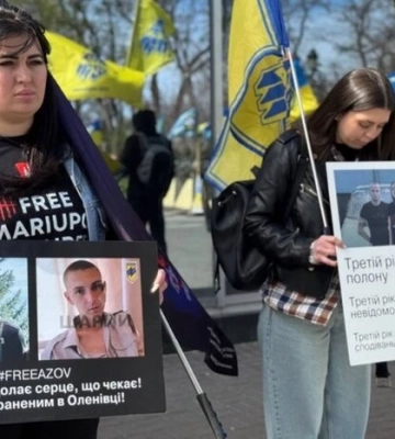 У Києві відбулась хода на підтримку військовополонених з Маріуполя