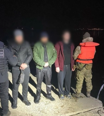 На Одещині чоловіки на гідроскутері перекинулися під час спроби незаконного перетинання кордону
