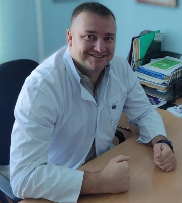 Два з половиною роки на передовій: лікар з Волині розповів, як рятував бійців на фронті