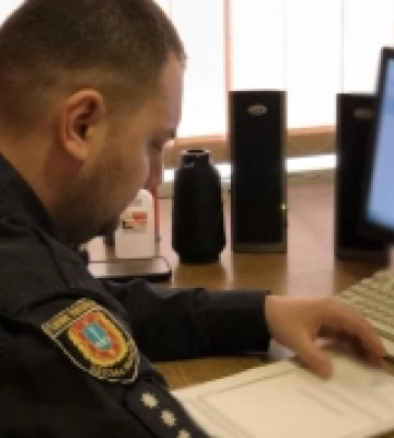 «Зекономив» на ремонті школи на Одещині: директора будівельної фірми підозрюють у привласненні коштів