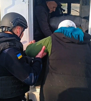 Рятувальники на Сумщині допомагають з евакуацією (відео)
