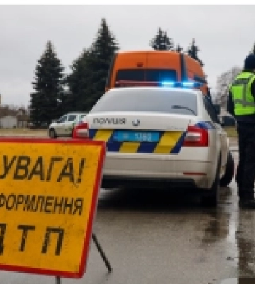 У Луцьку на переході авто збило 21-річну жінку