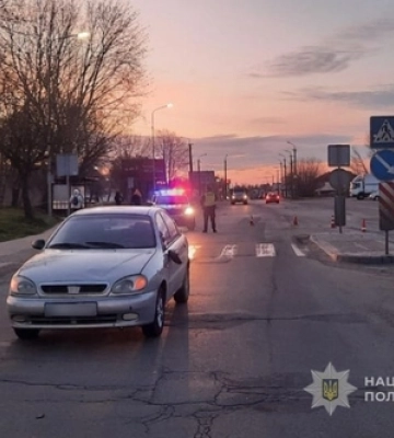 У Луцьку на пішохідному переході збили молоду жінку