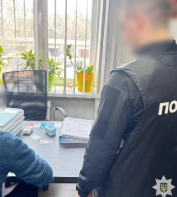 Викрито медиків, які через фіктивні декларації привласнили понад півмільйона гривень із державного бюджету, - Нацполіція. ФОТО