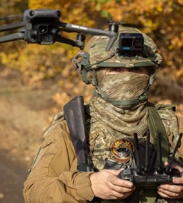 Рашисты на костылях: РФ бросает раненых оккупантов в штурмы на Покровском направлении. ВИДЕО