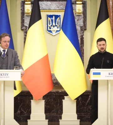 Зеленський разом з прем’єром Бельгії та представниками бельгійських оборонних компаній оглянули українські дрони