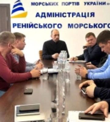АМПУ працює над підвищенням конкурентоспроможності портів Дунаю — керівництво здійснило поїздку до Ізмаїла та Рені