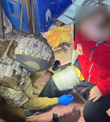 Російська армія двічі вдарила по Костянтинівці: поранена жінка