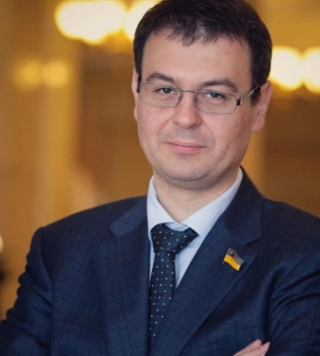 Данило Гетманцев спростував чутки про відкриття банківської таємниці податковій Данило Гетманцев спростував чутки про відкриття банківської таємниці податковій