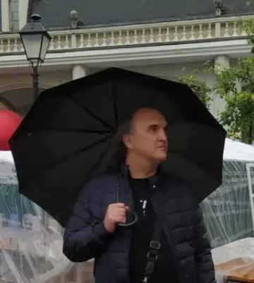 Пішов з життя відомий український перекладач Тарас Бойко