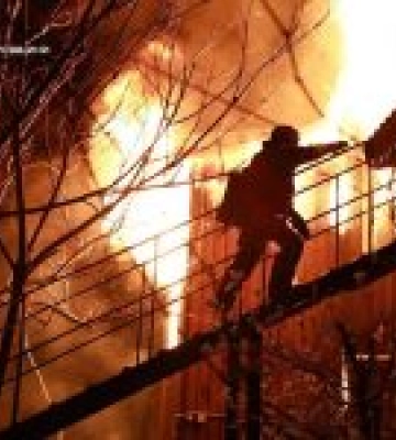 Масований удар російських безпілотників на Дніпро призвів до трьох жертв