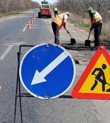 На Полтавщині цьогоріч планують відремонтувати п’ять трас — на це виділили 127 мільйонів гривень На Полтавщині цьогоріч планують відремонтувати п’ять трас — на це виділили 127 мільйонів гривень