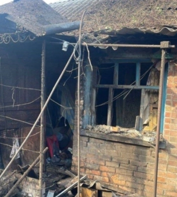Російські війська обстріляли Нікополь, загинули дві людини, є поранені – ОВА