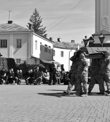 У Луцькій громаді попрощалися з двома захисниками України – Максимом Мунтяну та Дмитром Івановим