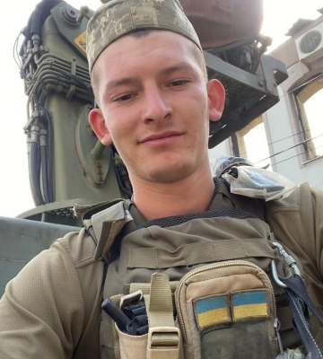 Повернувся з-за кордону, аби захищати Україну: історія 24-річного військового з Дубенщини