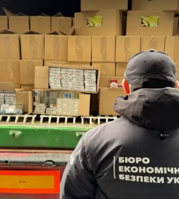 Морозиво з сюрпризом: викрито незвичайну схему контрабанди на Одещині