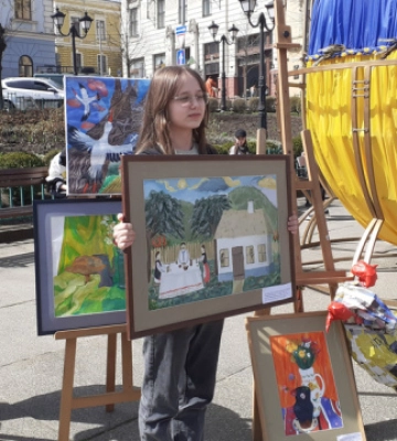 У Чернівцях відкрили мистецький простір та провели ярмарок до Великодня