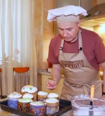 Рецепт паски від зіркового телеведучого з Полтави Костянтина Грубича