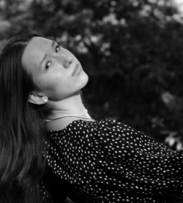 У Дніпрі під час атаки дронів загинула студентка фахового мистецько-художнього коледжу