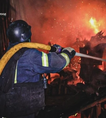 Війська РФ ударили по Харкову: почалася пожежа