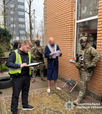 50-річний мешканець Київщини вербував українок для сексуальної експлуатації за кордоном