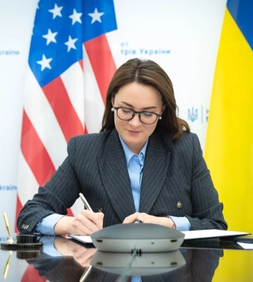 Трамп: Україна та США підпишуть угоду про корисні копалини 24 квітня