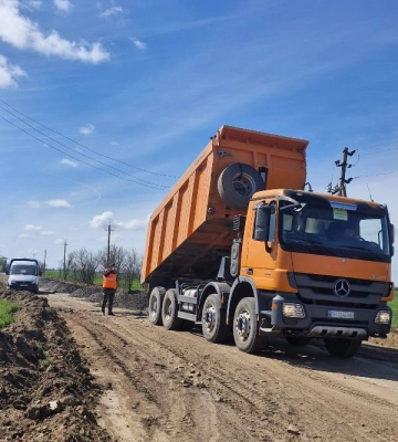 На Одещині ремонтують аварійну дорогу