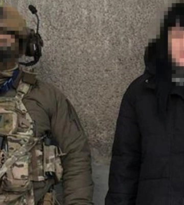 СБУ затримала експосадовицю суду, яку підозрюють у допомозі окупантам наступати на Покровськ