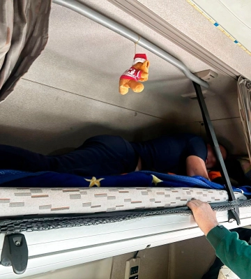 Волинські прикордонники – про особливості перетину кордону напередодні Великодня