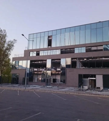 Офіс корпорації &quot;АТБ&quot; у Дніпрі пошкоджено ракетним обстрілом