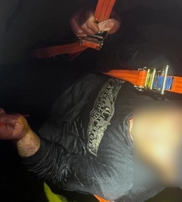 У підвішеному стані, занурений по груди в олію: житель Одещини намагався незаконно виїхати з України в цистерні