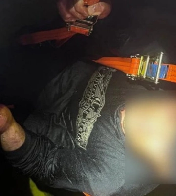 У підвішеному стані, занурений по груди в олію: житель Одещини намагався незаконно виїхати з України в цистерні