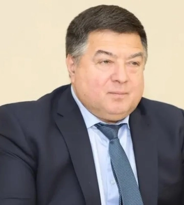 Міграційна служба анулювала паспорти ексглави Конституційного суду Тупицького