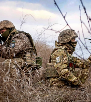 Українські дрони знищили на Краматорському напрямку ворожу гаубицю Мста-С та два танки