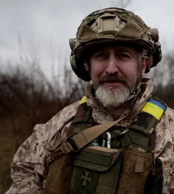 ЛГБТ-фестиваль у Києві. Екснардеп від «Свободи» заявив, що його сина затримано ЛГБТ-фестиваль у Києві. Екснардеп від «Свободи» заявив, що його сина затримано