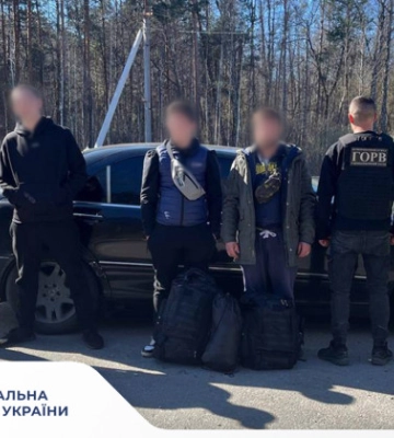 За кордон по знайомству – на Житомирщині затримали водія і двох ухилянтів