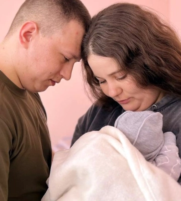 У сім’ї волинських військовослужбовців народилася донечка (Відео)