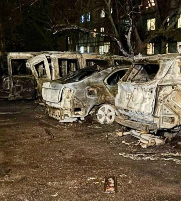 Под ударами жилые дома: последствия атаки на Днепр. ФОТО