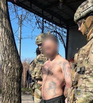 Поліція спільно з СБУ врятували заручницю в Охтирці: зловмисник погрожував підірвати гранату