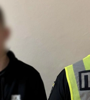 У Києві група підлітків напала на військового — двох вже затримала поліція, відео