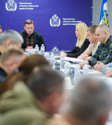 На Херсонщині на Великдень заборонили вмикати світло у будинках та на вулицях На Херсонщині на Великдень заборонили вмикати світло у будинках та на вулицях