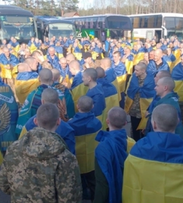 З російського полону додому повернулися чотири бійці з Рівненщини