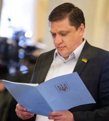 Ми повинні вберегти школи від закриття, - Роман Іванісов Ми повинні вберегти школи від закриття, - Роман Іванісов