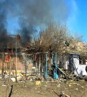Росіяни вдень атакували з авіації житловий сектор Куп’янська: поранено жінку, зруйновано та пошкоджено будинки. ФОТОрепортаж