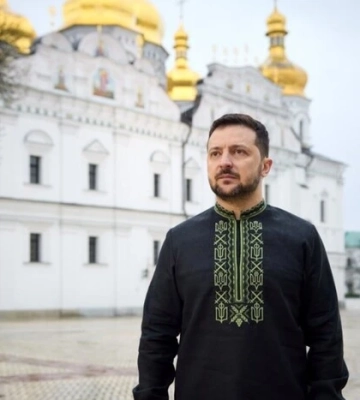 Зеленський у великодньому зверненні назвав Росію однією з найбільших загроз для вірян